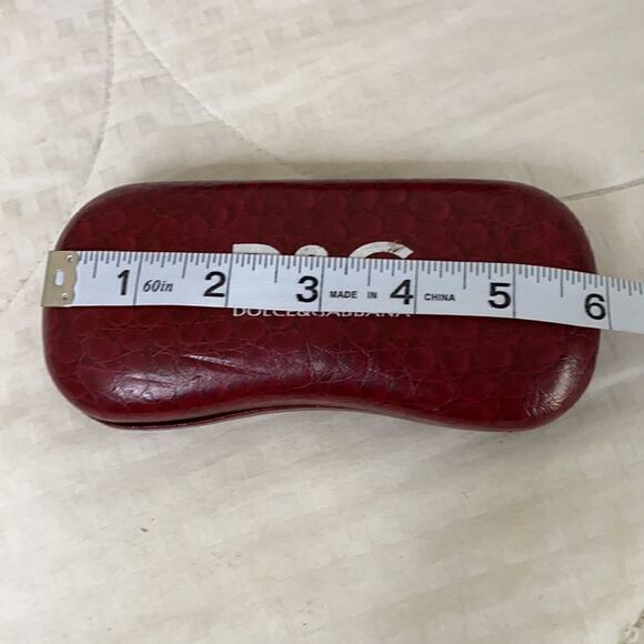 Vintage Dolce & Gabbana Clamshell Eyeglass or Sunglasses Case Red. See video - Picture 6 of 9
